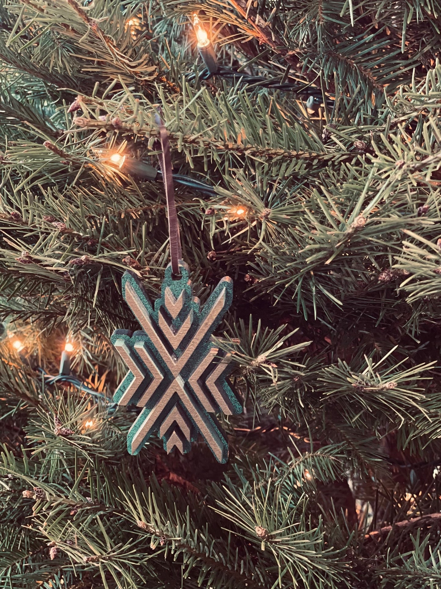 xChevron Double Layer Ornament